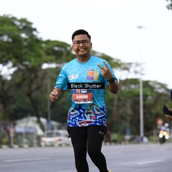 Runner Photo 7779168