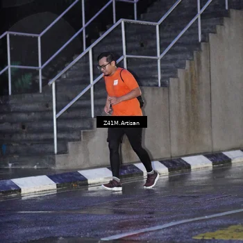 Runner Photo 7779228