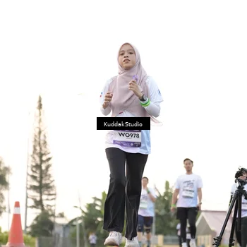 Runner Photo 7779241