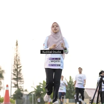Runner Photo 7779245