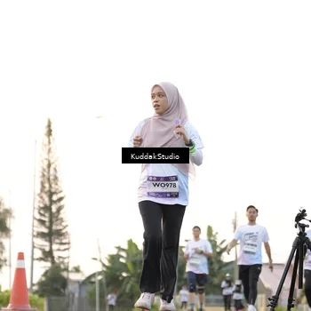 Runner Photo 7779254