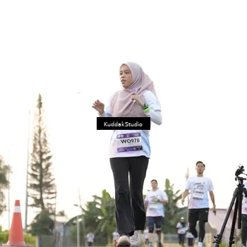 Runner Photo 7779256