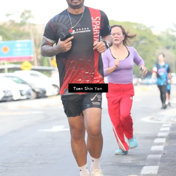 Runner Photo 7779257