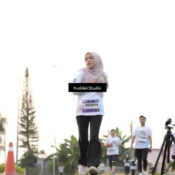 Runner Photo 7779262