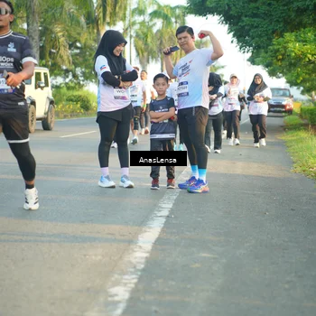 Runner Photo 7779274