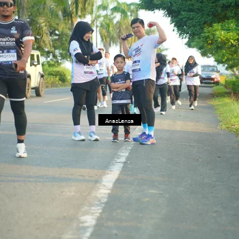 Runner Photo 7779277