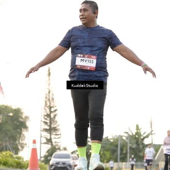 Runner Photo 7779281