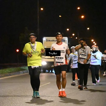 Runner Photo 7779290