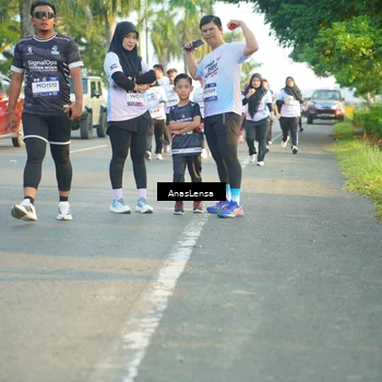 Runner Photo 7779294