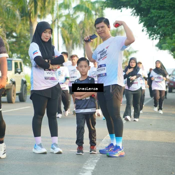 Runner Photo 7779295
