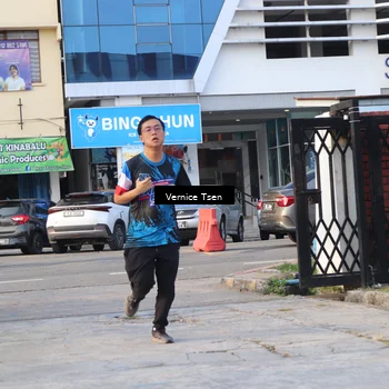 Runner Photo 7779303