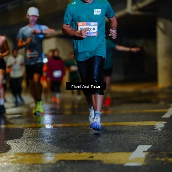 Runner Photo 7779342