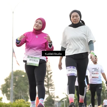 Runner Photo 7779345