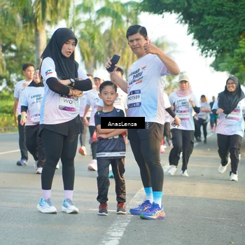 Runner Photo 7779349