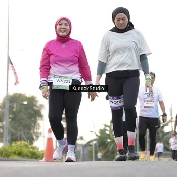 Runner Photo 7779351