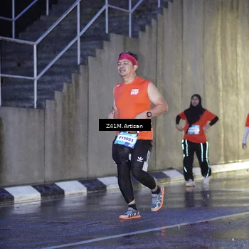 Runner Photo 7779389