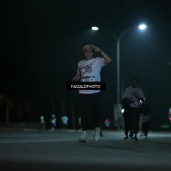 Runner Photo 7779399