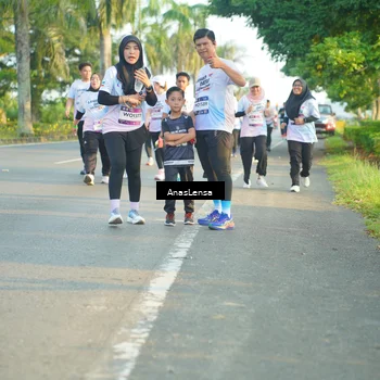 Runner Photo 7779437