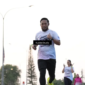 Runner Photo 7779453