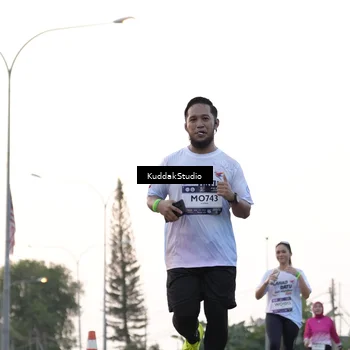Runner Photo 7779455