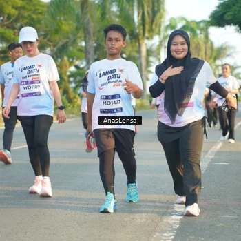 Runner Photo 7779456