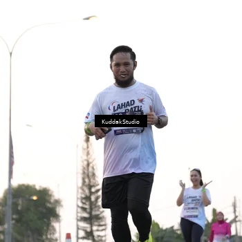 Runner Photo 7779457