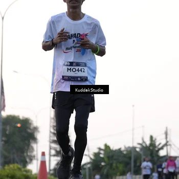 Runner Photo 7779469