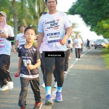 Runner Photo 7779470