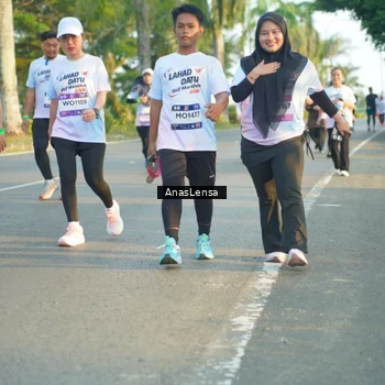 Runner Photo 7779473