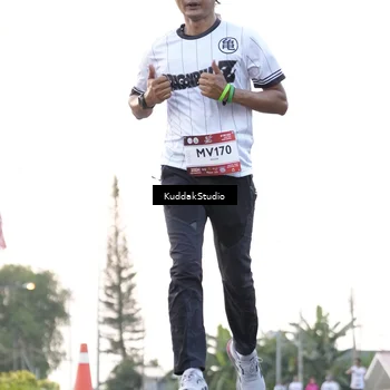 Runner Photo 7779490