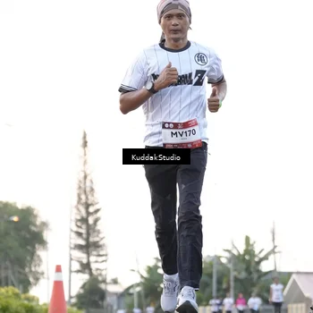 Runner Photo 7779502