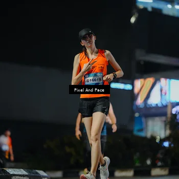 Runner Photo 7779515