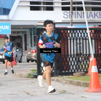 Runner Photo 7779522