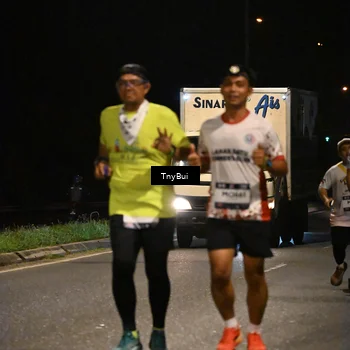 Runner Photo 7779531
