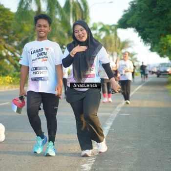Runner Photo 7779534