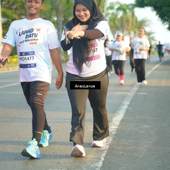 Runner Photo 7779538