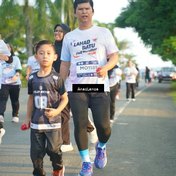 Runner Photo 7779550