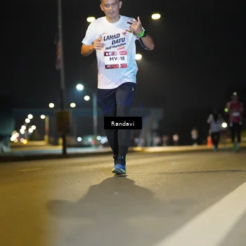 Runner Photo 7779568
