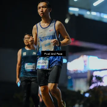 Runner Photo 7779576