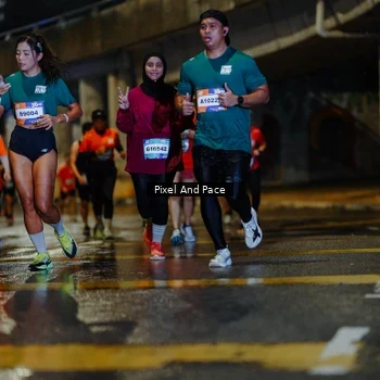 Runner Photo 7779645