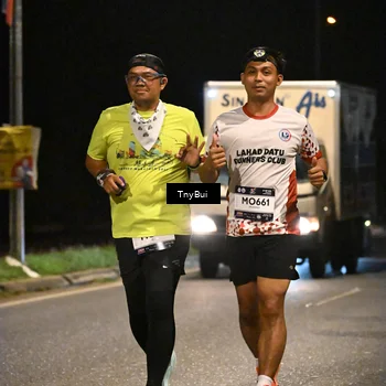 Runner Photo 7779657