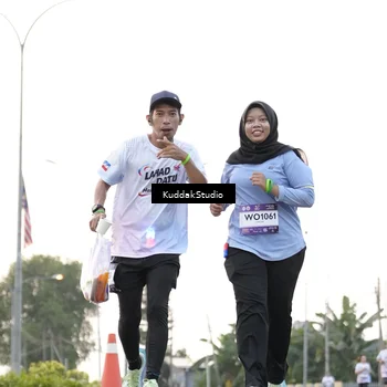 Runner Photo 7779668
