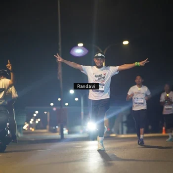 Runner Photo 7779671