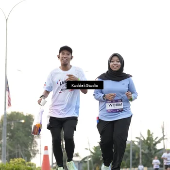 Runner Photo 7779674