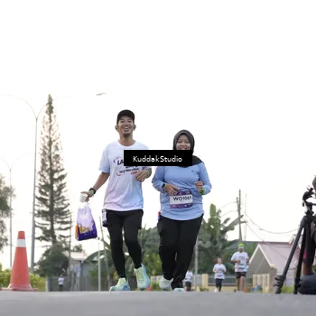 Runner Photo 7779676