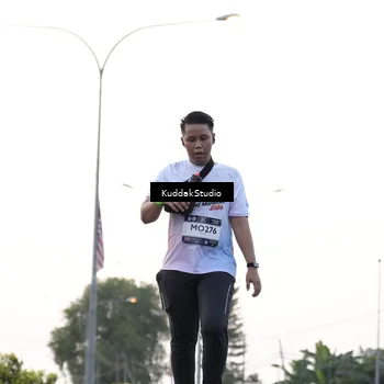 Runner Photo 7779703