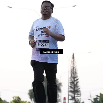 Runner Photo 7779707