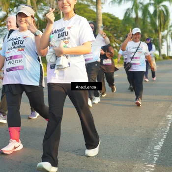 Runner Photo 7779713
