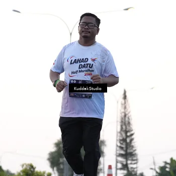 Runner Photo 7779714