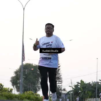 Runner Photo 7779721